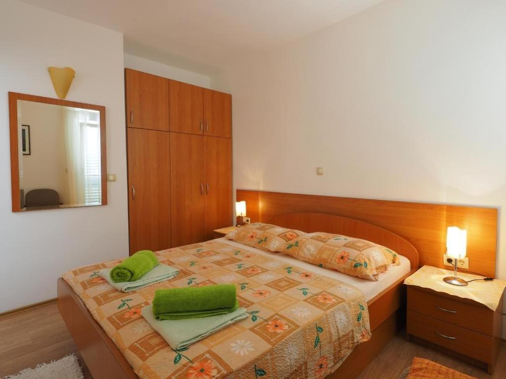 Apartments & Room Eva Slano Exterior foto